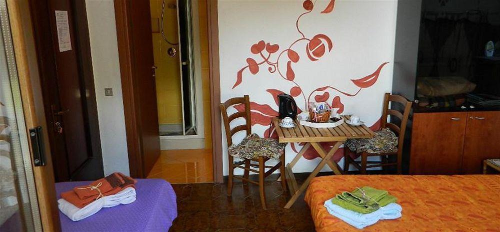 B&B Le Isole Baveno Luaran gambar